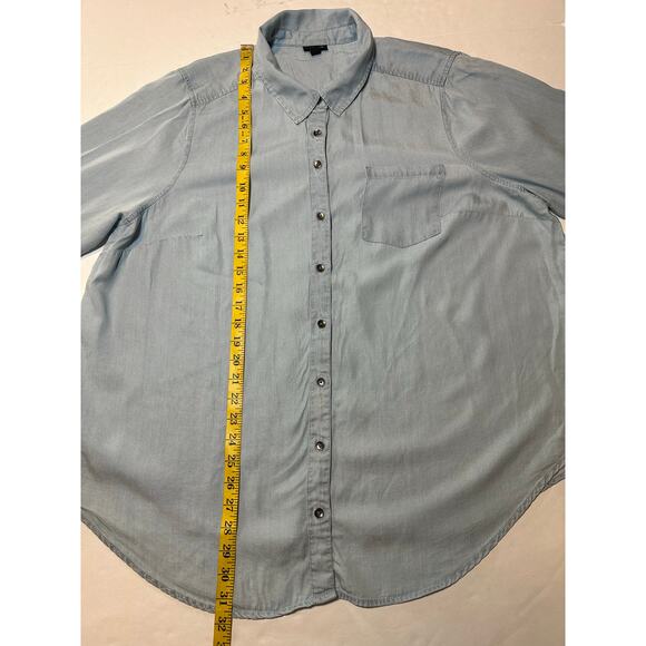 Torrid Women’s Plus Size 4 US 18-20 Lizzie Tencel Blue Button Up Shirt - Picture 3 of 7